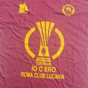 https://www.romaclublucania.it/wp-content/uploads/2022/07/MAGLIA-300x300.jpg